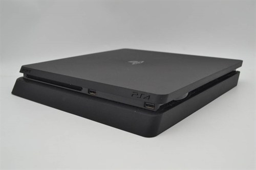Playstation 4 - 500 GB HDD - Slim - Konsol - SNR 02-27452373-2229907 (B Grade) (Genbrug)